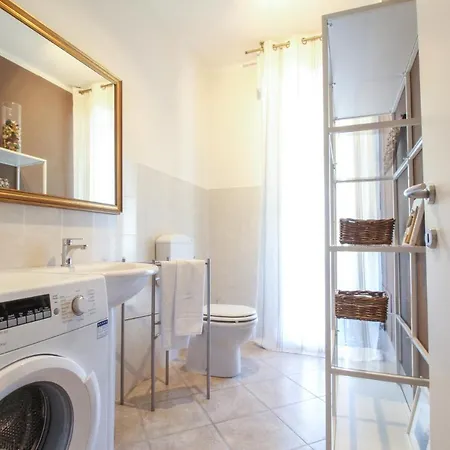 La Maison Du Monde Apartment *